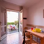 Relaxing Townhouse With Pool Access In * Bibione
