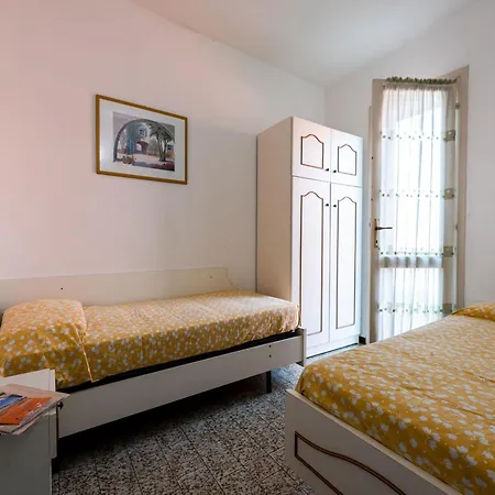 Relaxing Townhouse With Pool Access In * Bibione