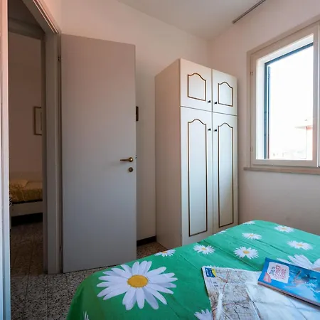 Relaxing Townhouse With Pool Access In *