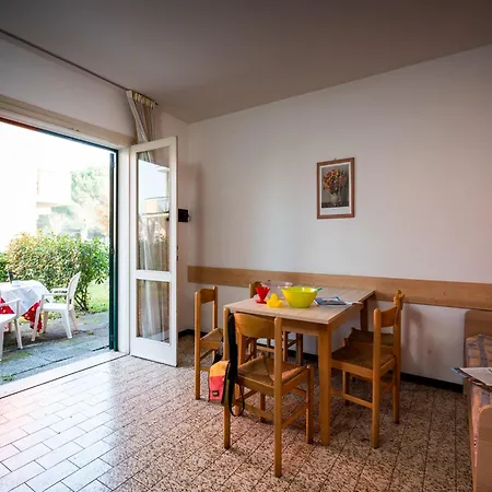 Relaxing Townhouse With Pool Access In Appartamento *
